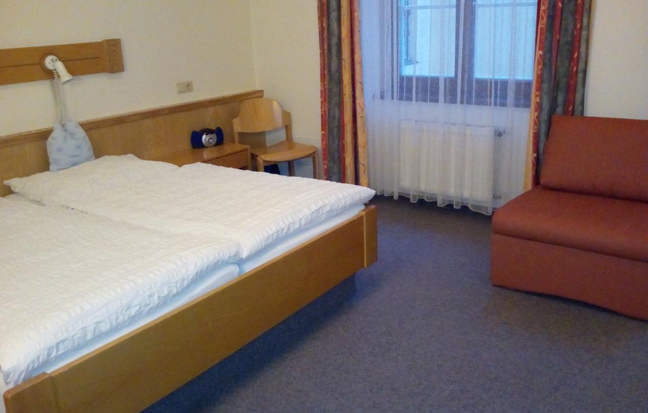 Hotel Zum Goldenen Hirschen Göstling an der Ybbs Extérieur photo